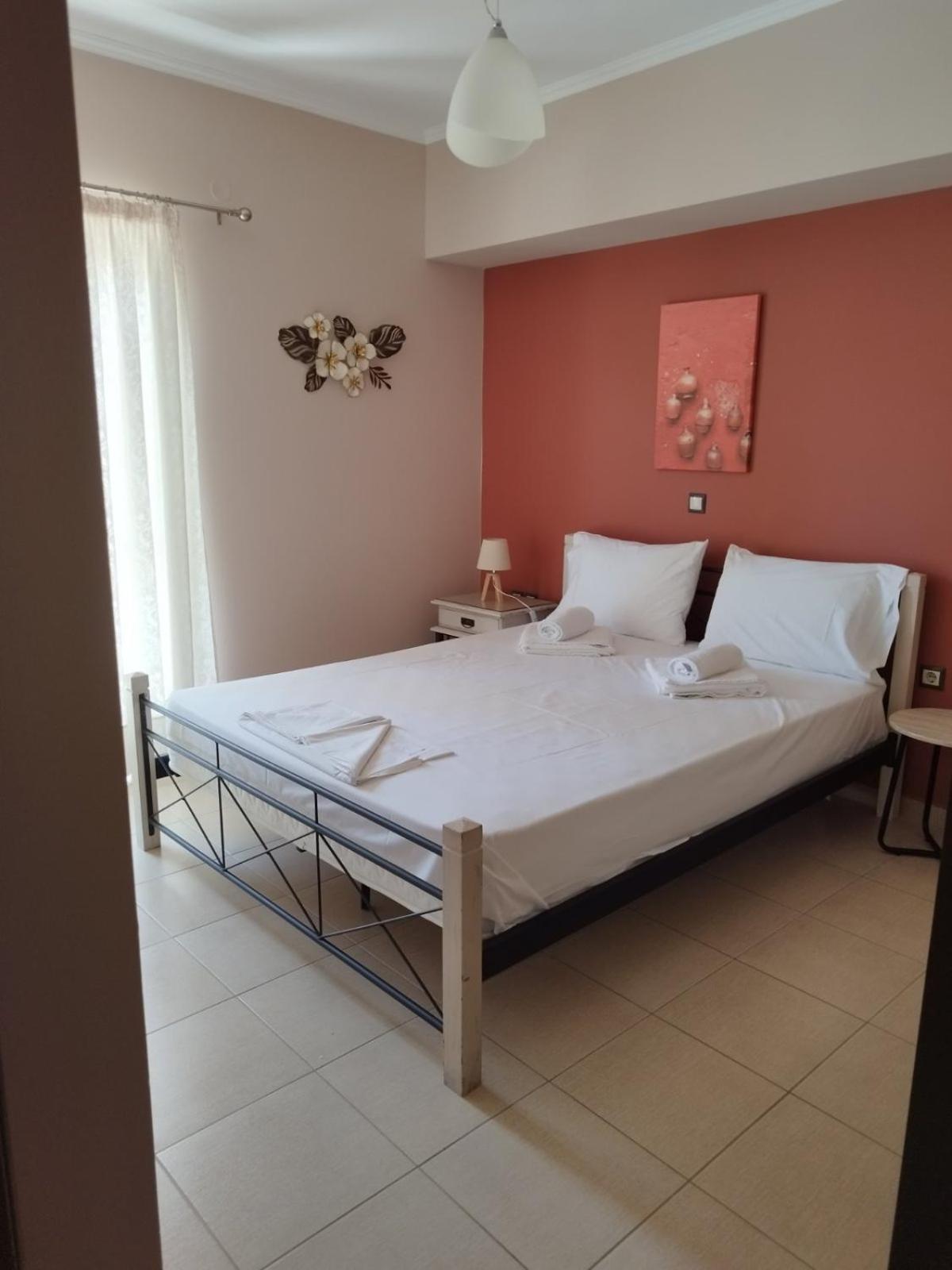 Maria'S Rose Garden Apartment Lefkada City Exterior photo